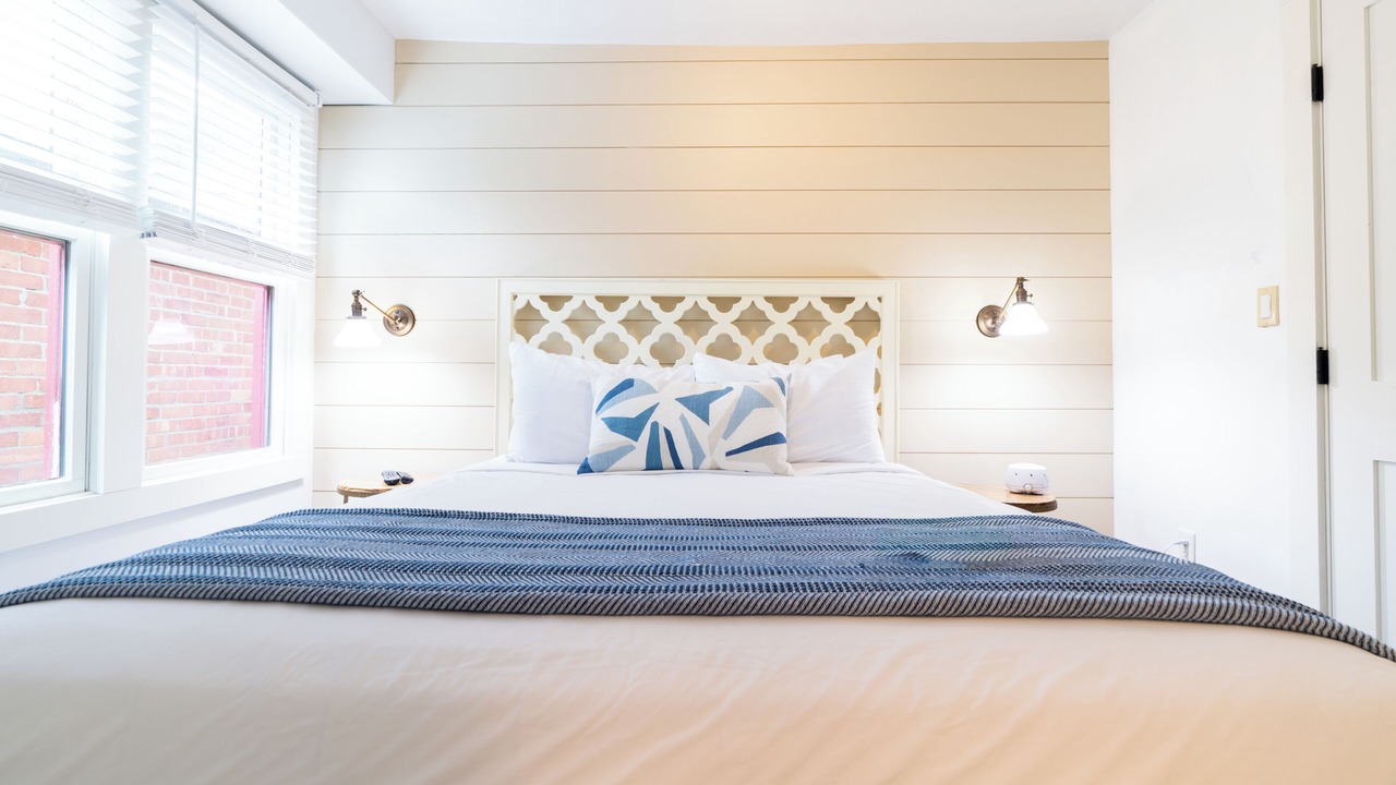 Photo of Bedroom in Oak Bluffs