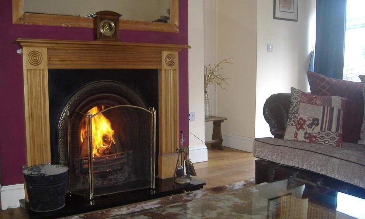 Photo of Livingroom in Cross Hands