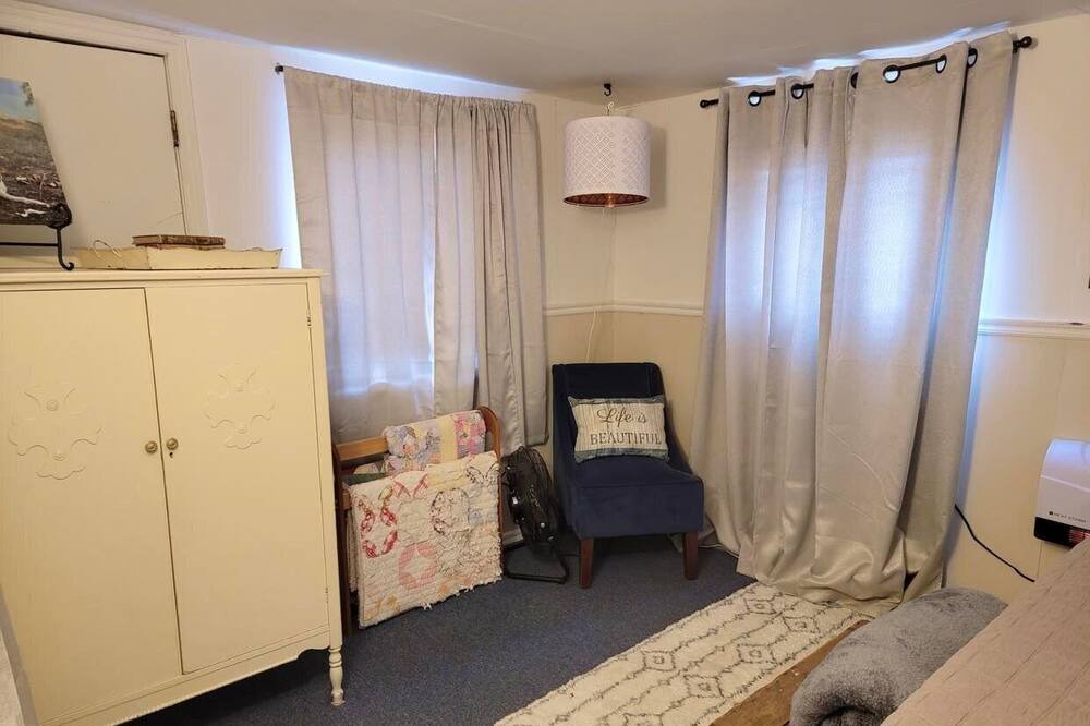 Photo of Bedroom in Gore