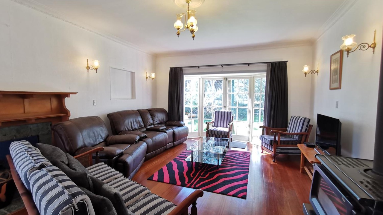 Photo of Livingroom in Parakai