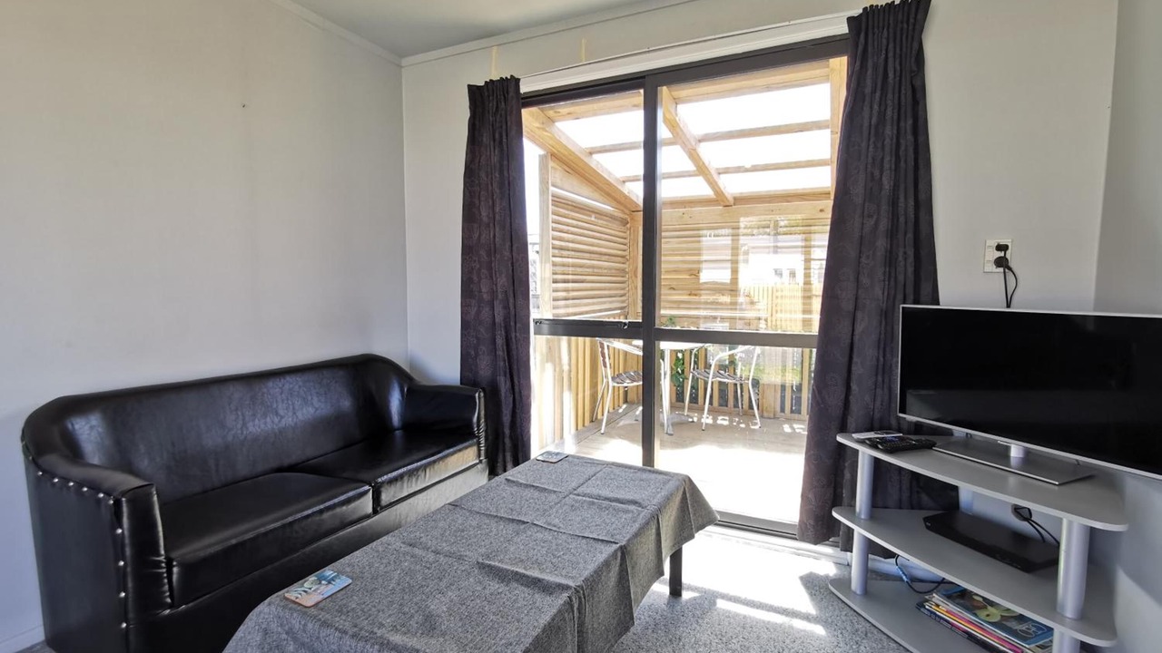 Photo of Livingroom in Parakai