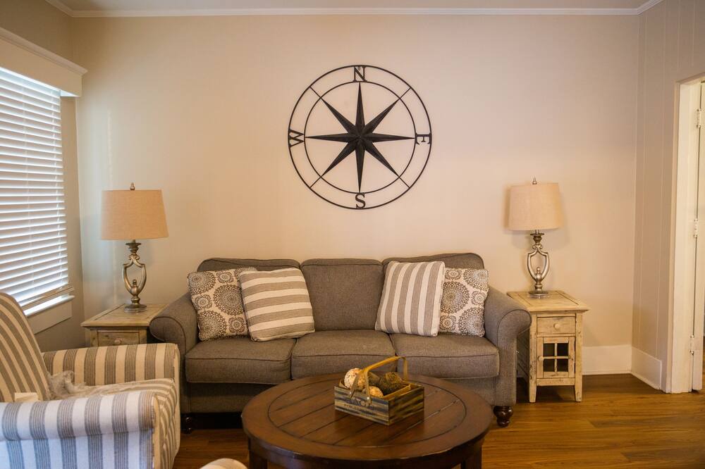 Photo of Livingroom in Clemmons