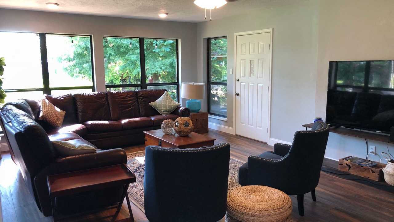 Photo of Livingroom in Blanchard