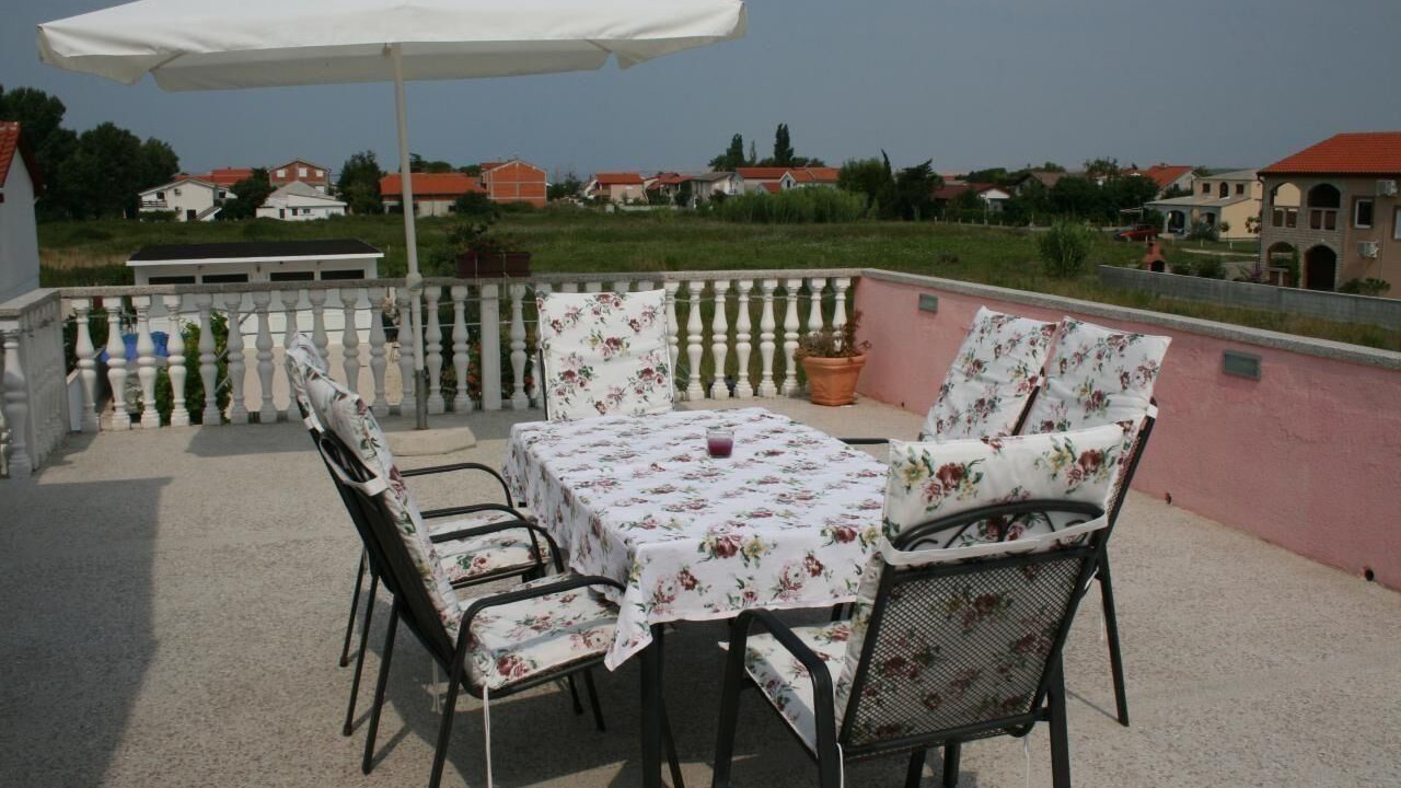 Photo of Outdoor in Nin