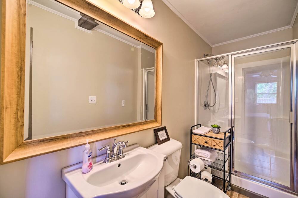 Photo of Bathroom in Decatur
