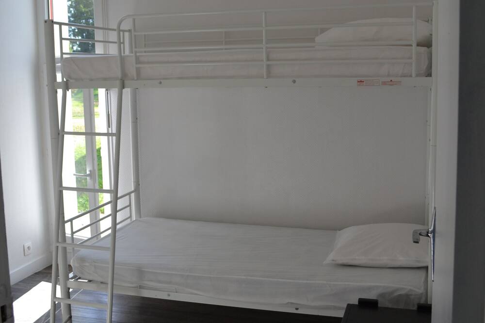 Photo of Bedroom in Verruyes