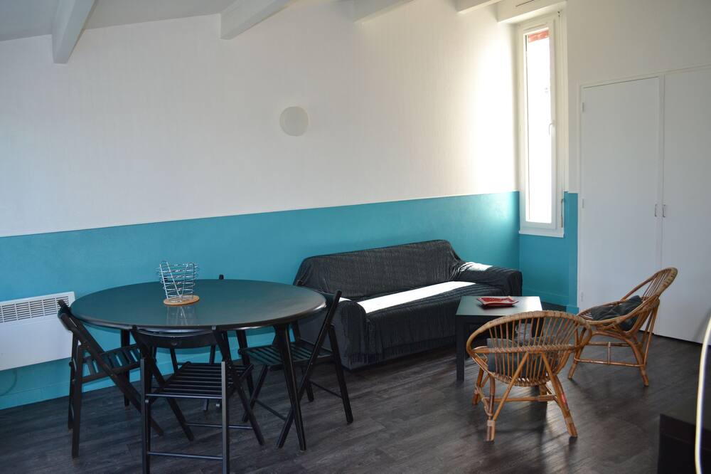 Photo of Livingroom in Verruyes