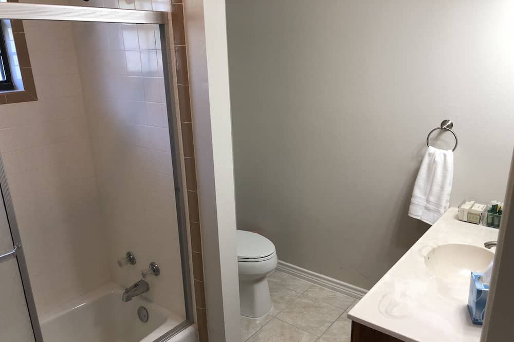 Photo of Bathroom in Blanchard