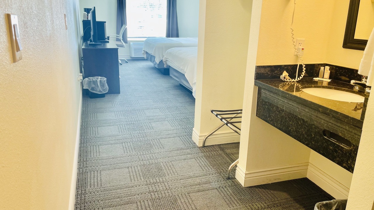 Photo of Bedroom in Cuero