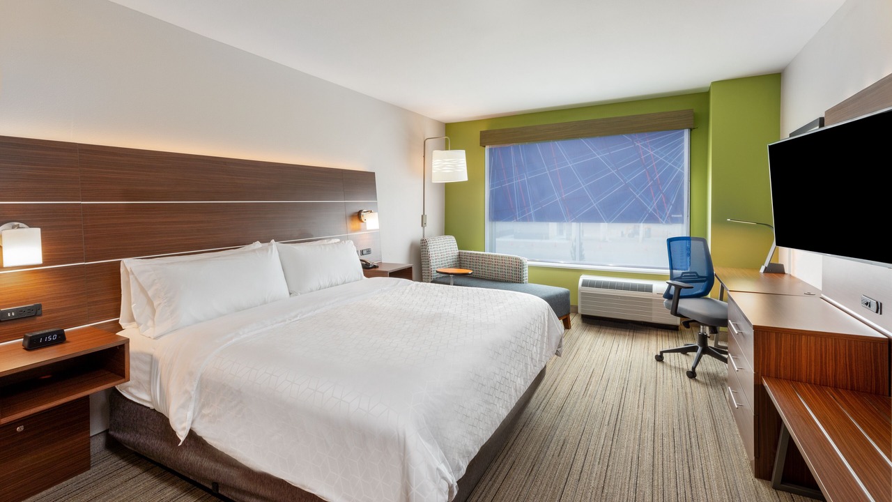 Photo of Bedroom in Parsons
