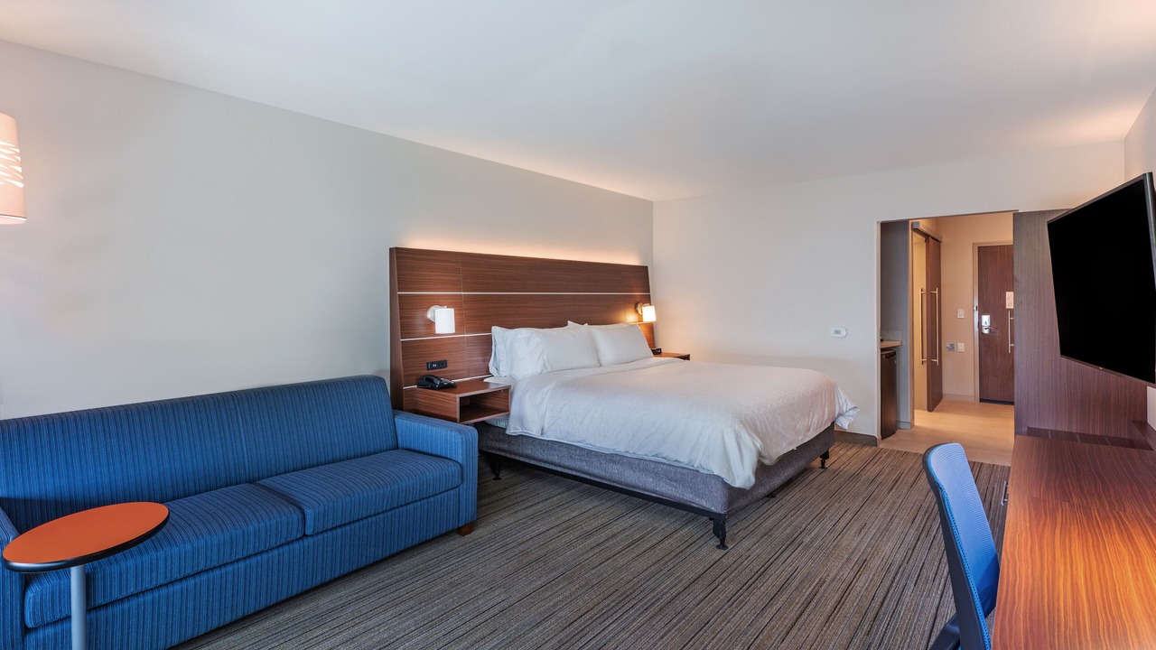 Photo of Bedroom in Parsons