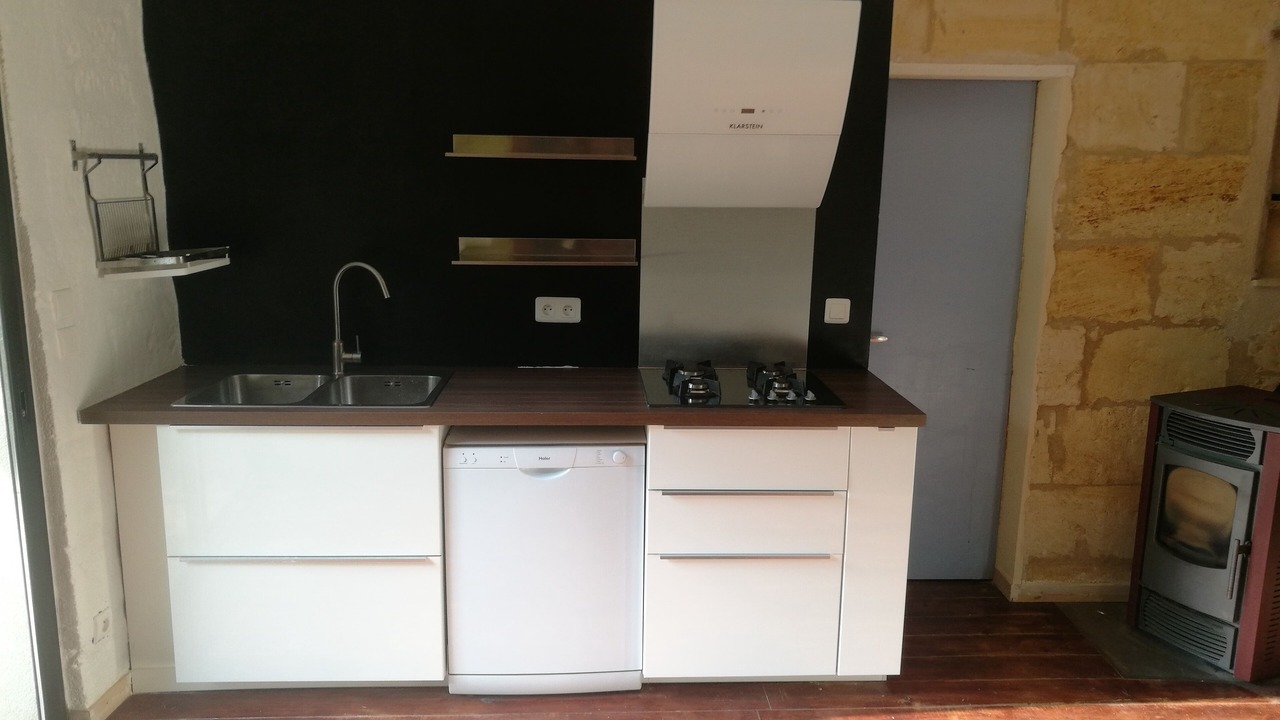 Photo of Kitchen in Petit-Palais-et-Cornemps