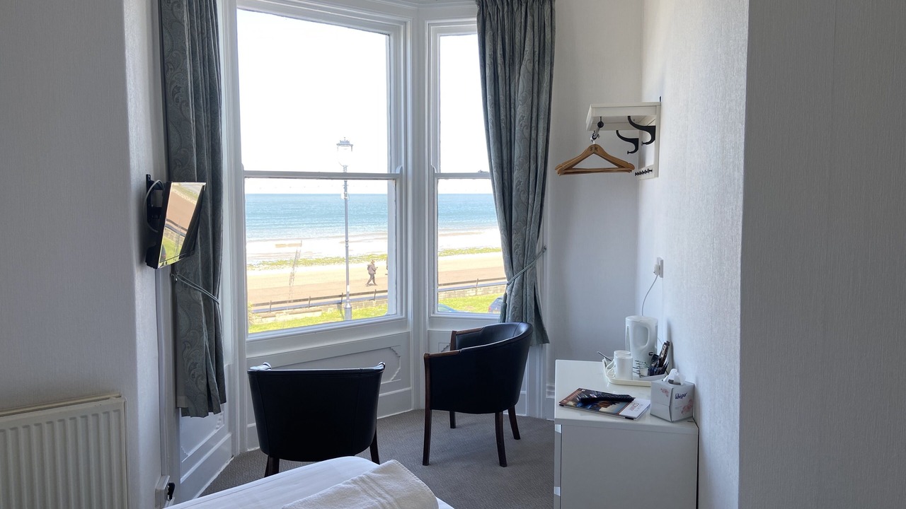 Photo of Bedroom in Llandudno