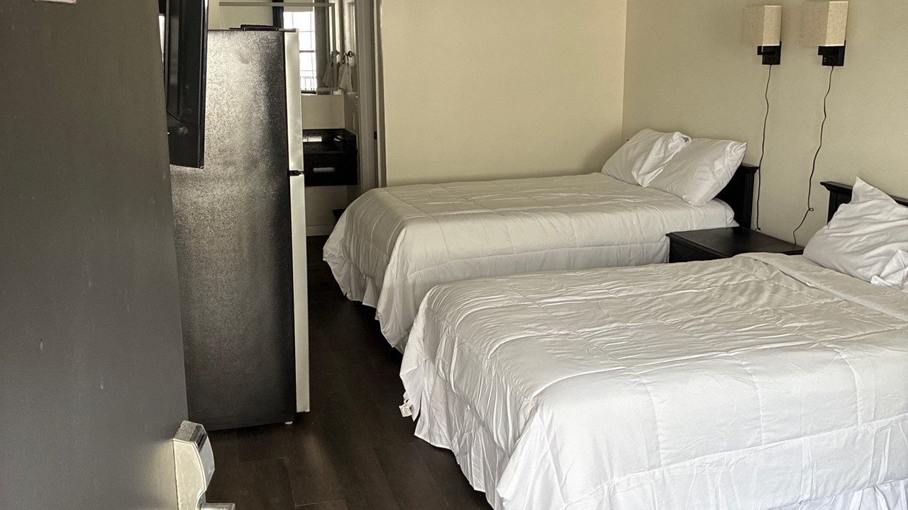 Photo of Bedroom in Talladega