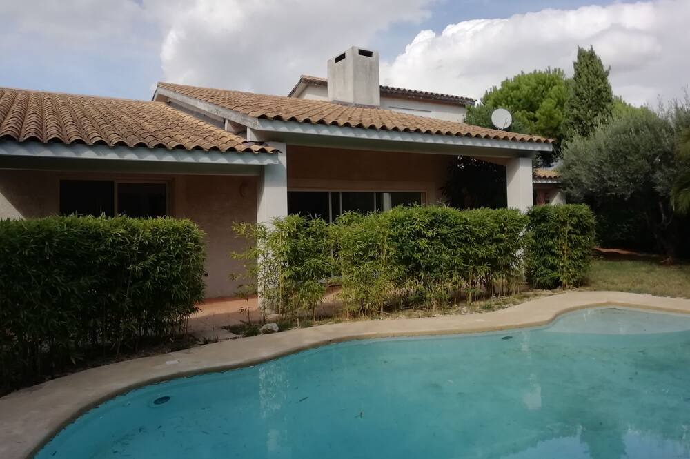Photo of Outdoor in Baillargues