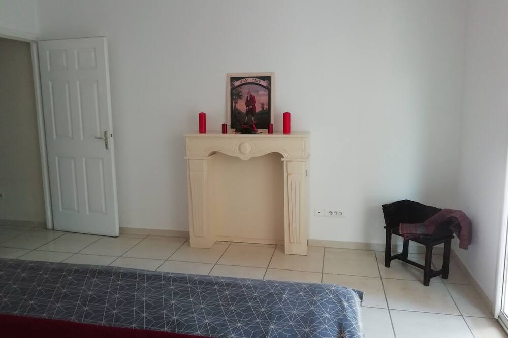 Photo of Bedroom in Baillargues