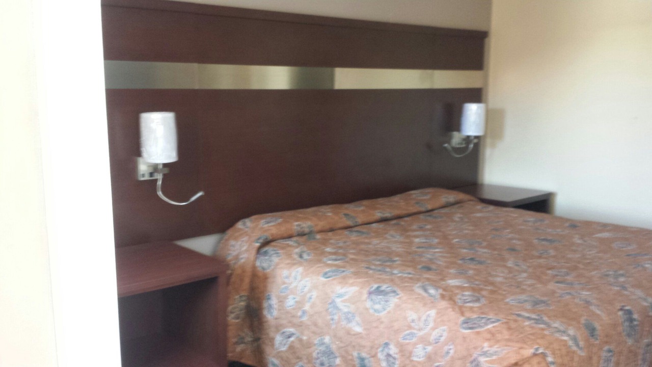 Photo of Bedroom in Taylor