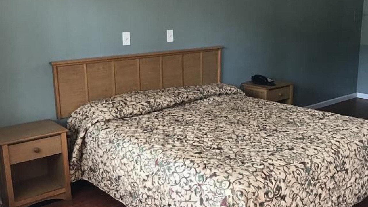 Photo of Bedroom in Modesto