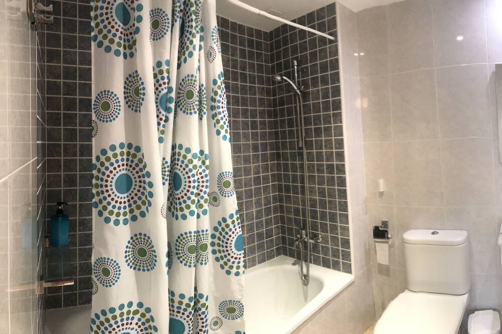 Photo of Bathroom in Ainsa-Sobrarbe