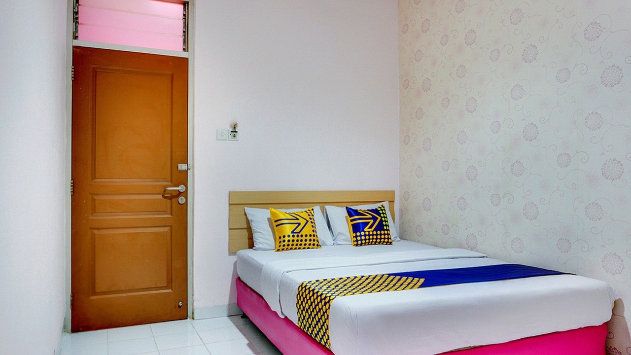 Photo of Bedroom in Makassar