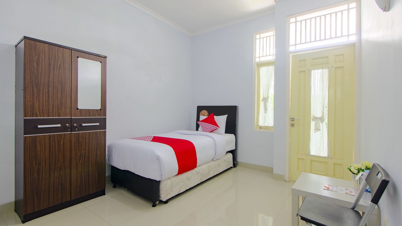 Photo of Bedroom in Kalasan