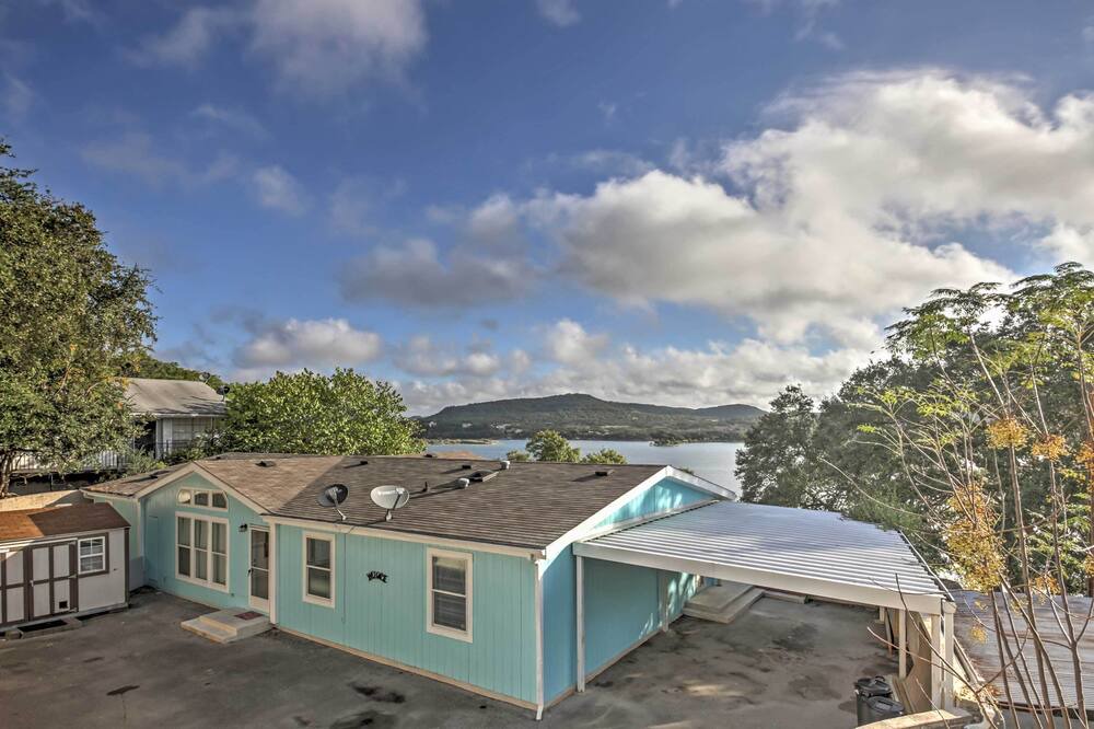 Photo of Outdoor in Lakehills