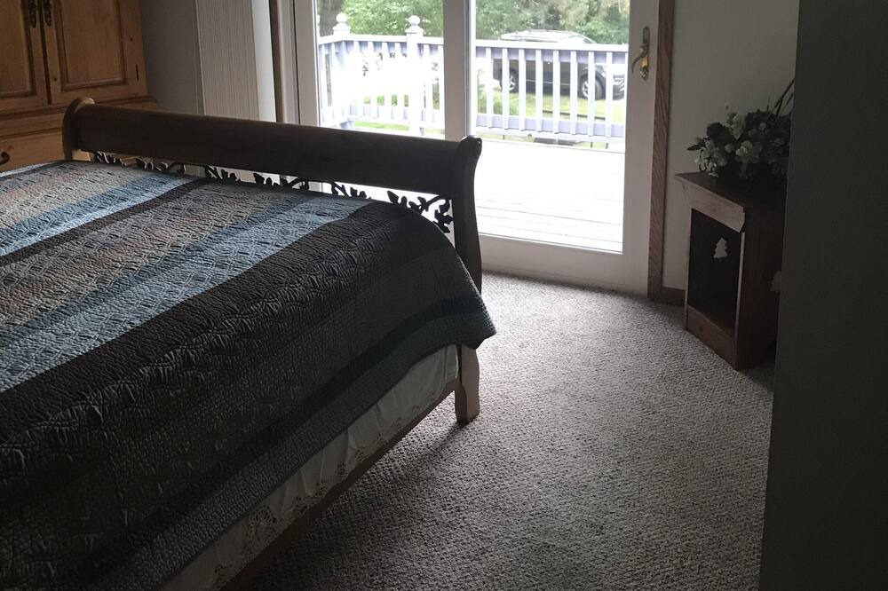 Photo of Bedroom in Cushing