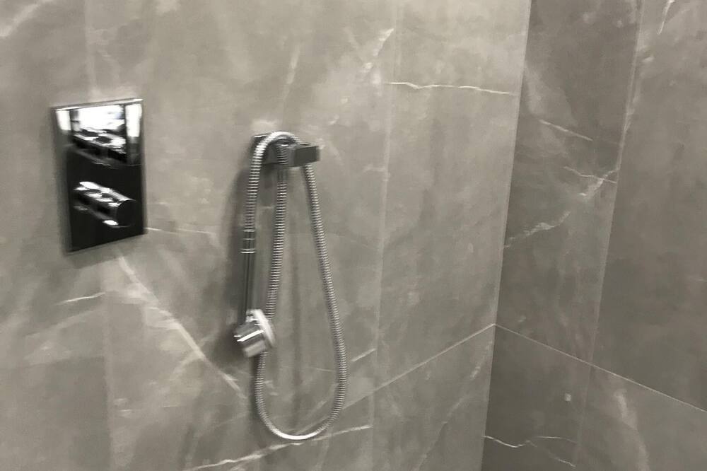 Photo of Bathroom in Maisonneuve
