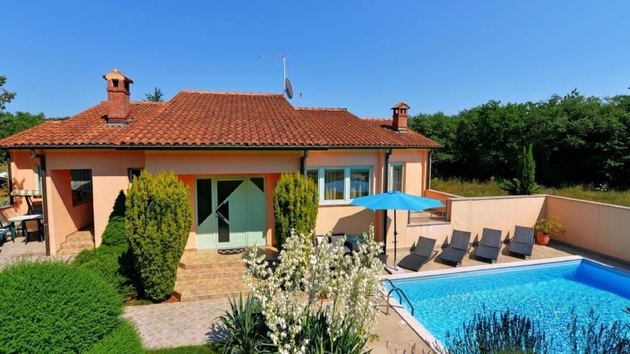 Photo of Outdoor in Kapelica