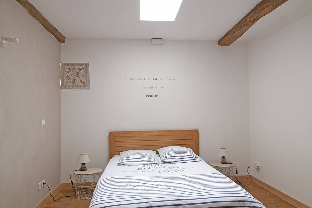 Photo of Bedroom in Grosbreuil