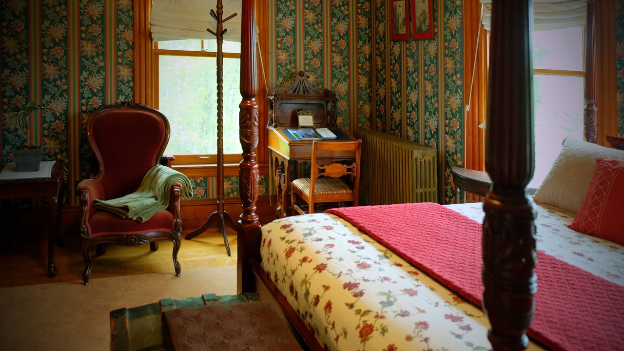 Photo of Livingroom in Guilford