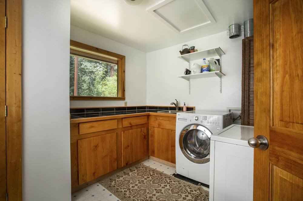 Photo of Kitchen in Shadow Mountain