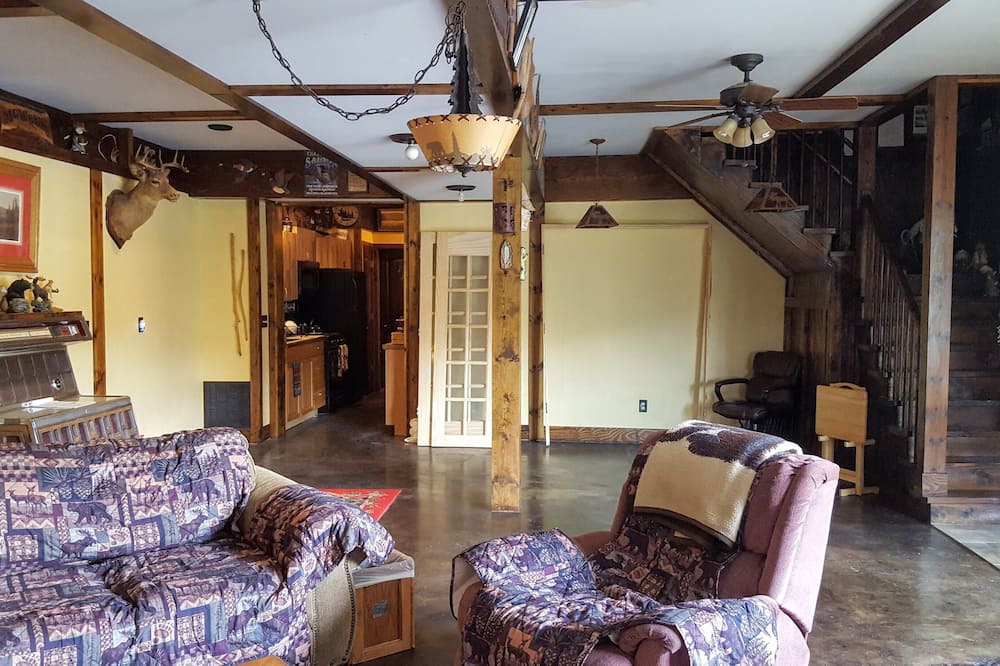 Photo of Livingroom in Batavia