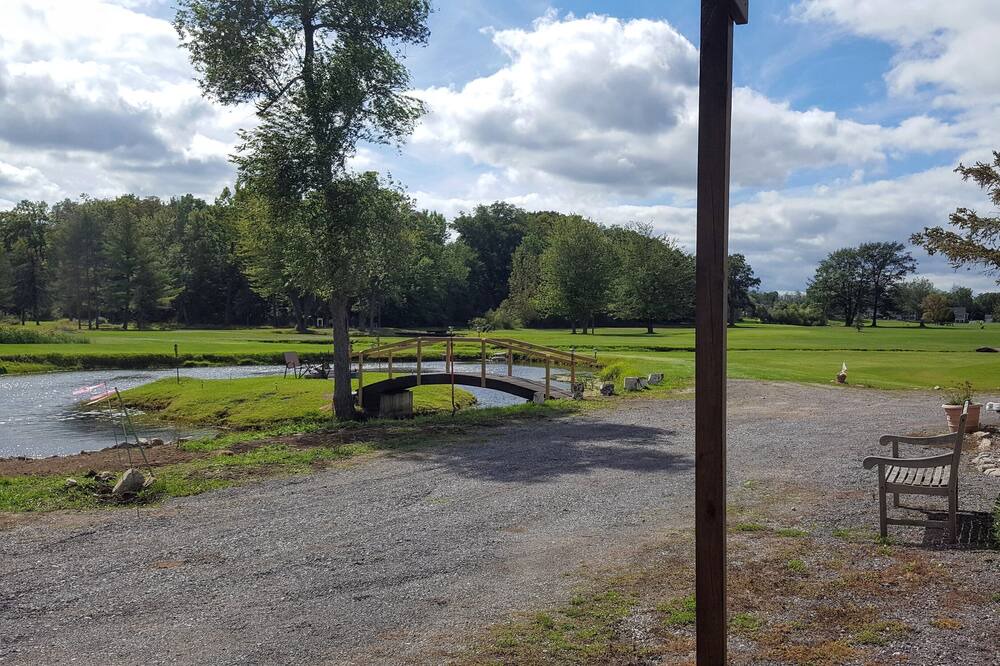 Photo of Outdoor in Batavia