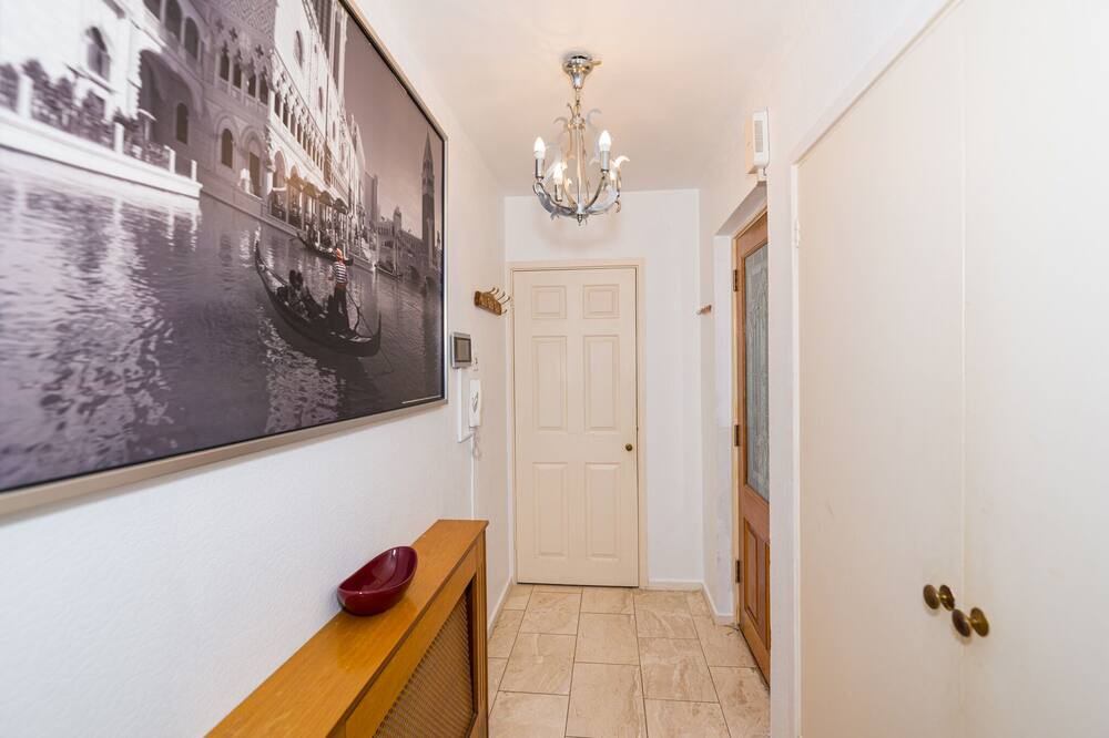 Photo of Others in High Barnet