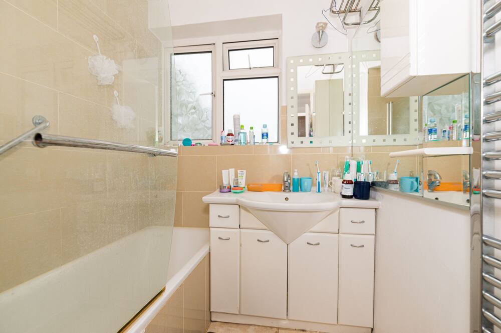 Photo of Bathroom in High Barnet