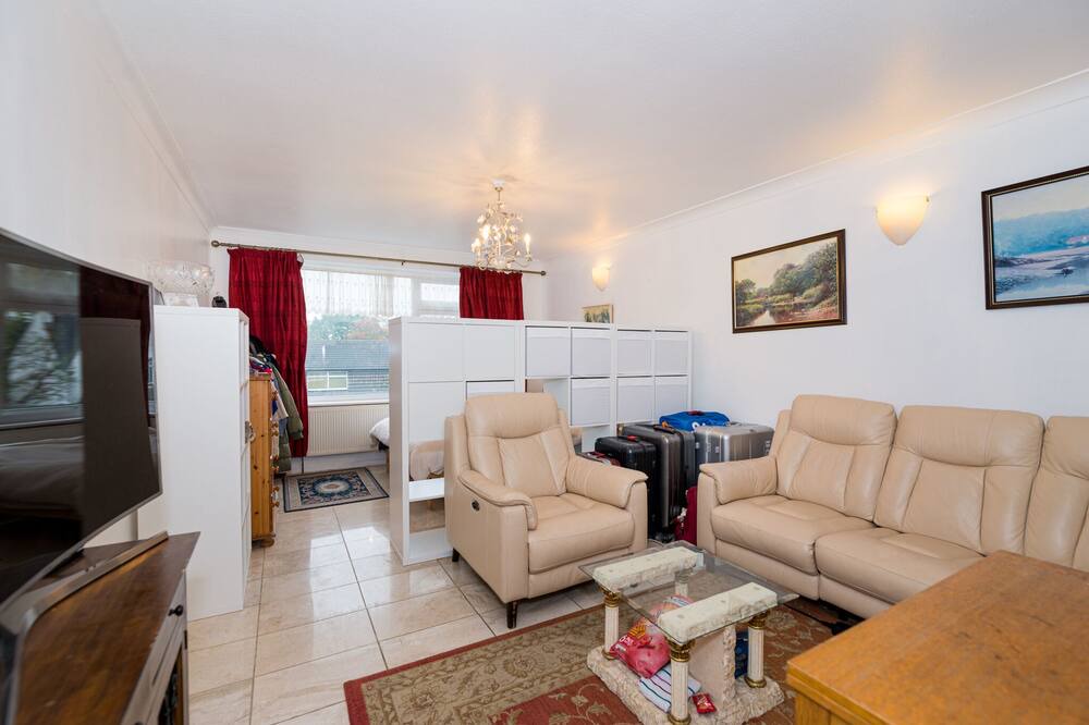 Photo of Livingroom in High Barnet