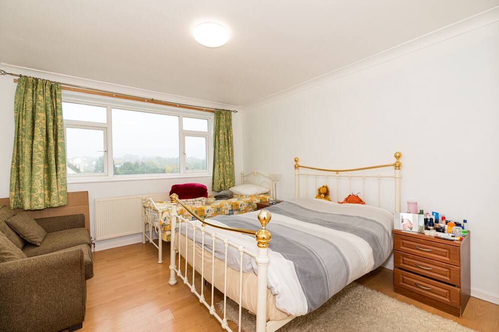 Photo of Others in High Barnet