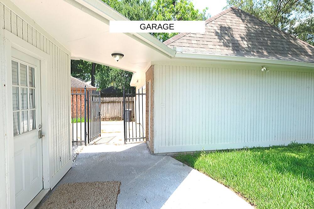 Photo of Outdoor in Pecan Grove