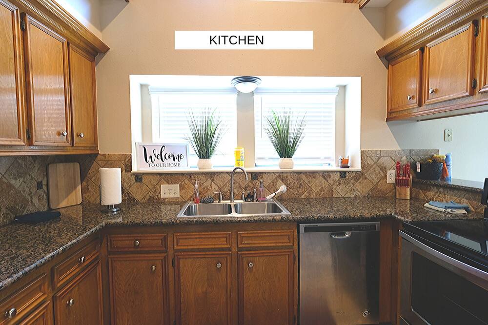 Photo of Kitchen in Pecan Grove