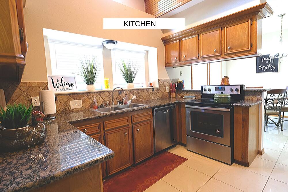 Photo of Kitchen in Pecan Grove
