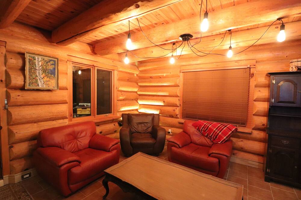 Photo of Livingroom in Waltham