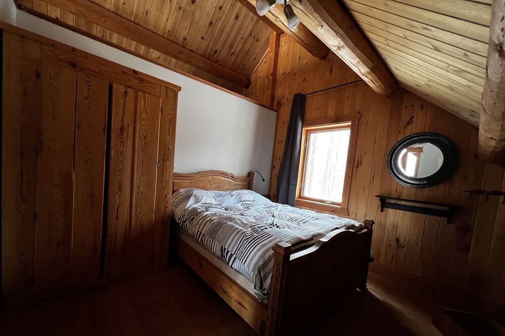 Photo of Bedroom in Waltham