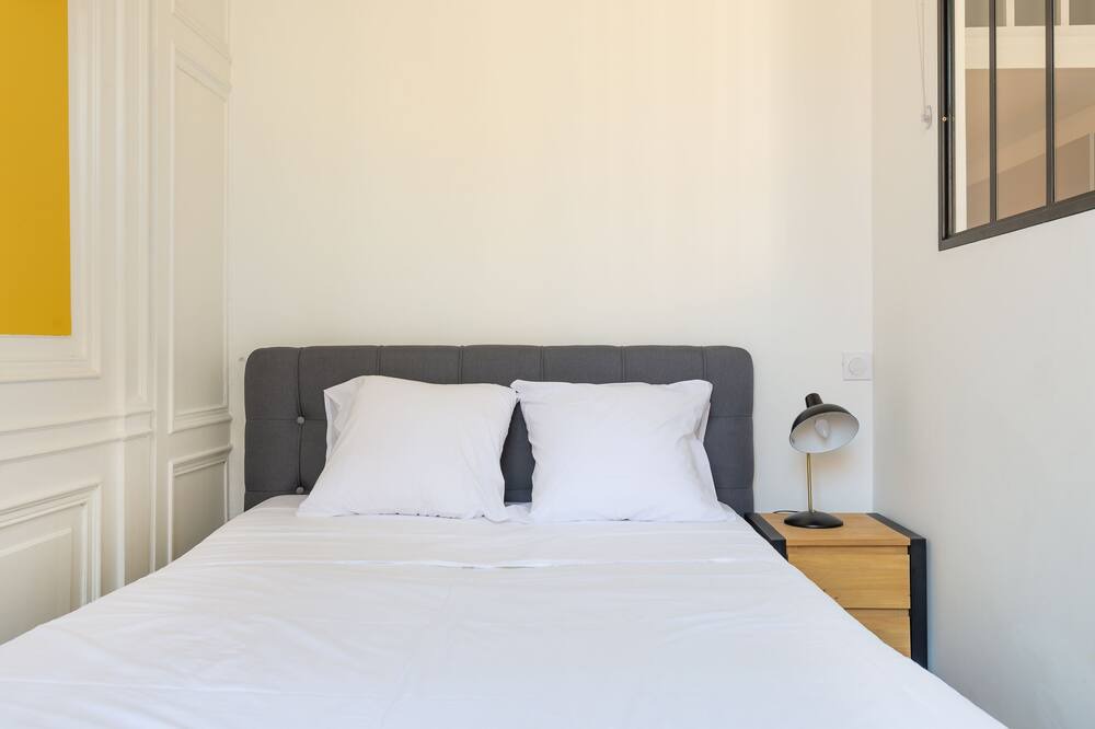 Photo of Bedroom in Griffon - Royale