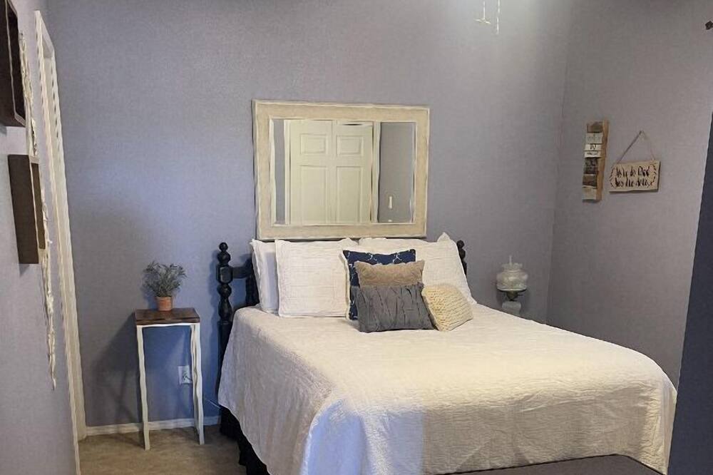Photo of Bedroom in Waco