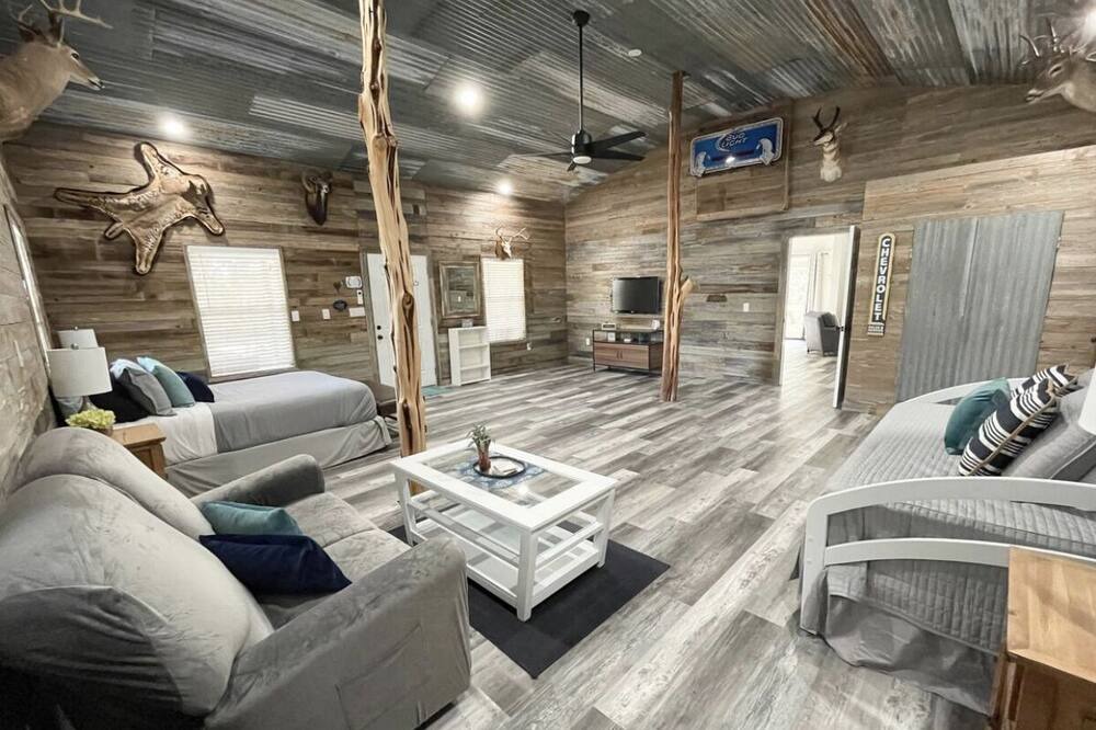 Photo of Livingroom in Bulverde