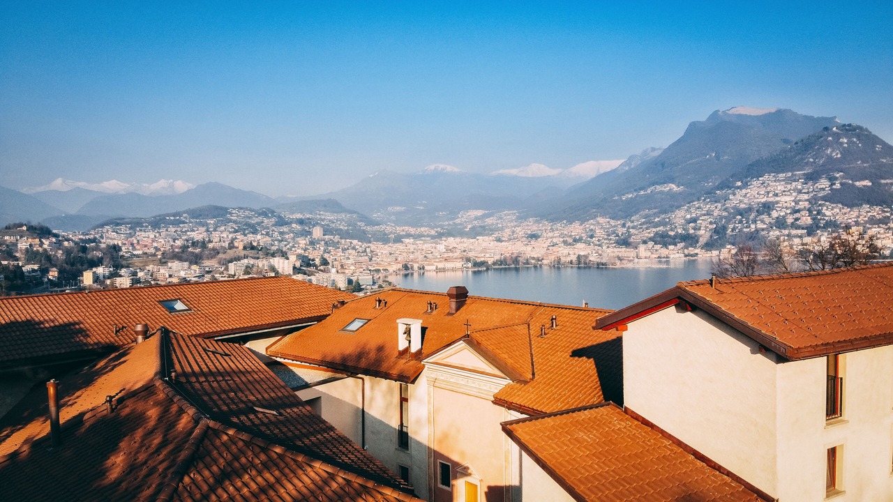 Photo of Others in Paradiso