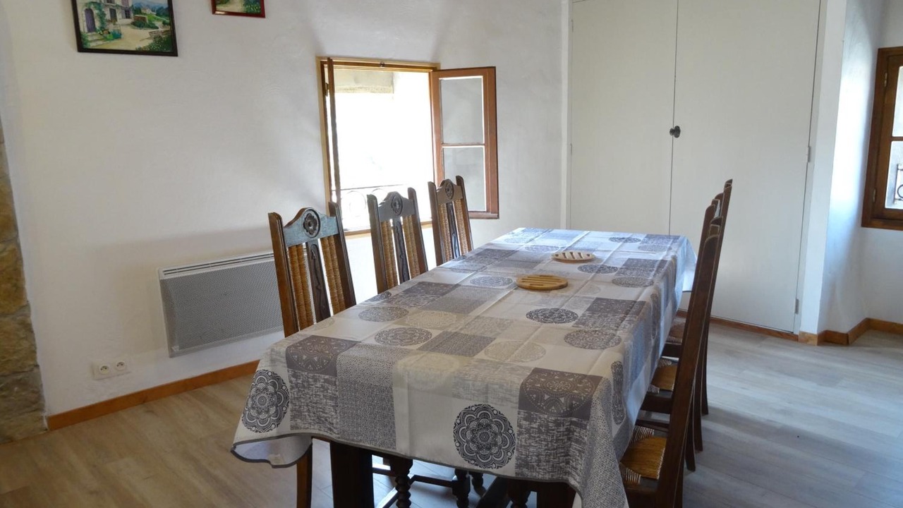Photo of Kitchen in Saint-Florent-sur-Auzonnet