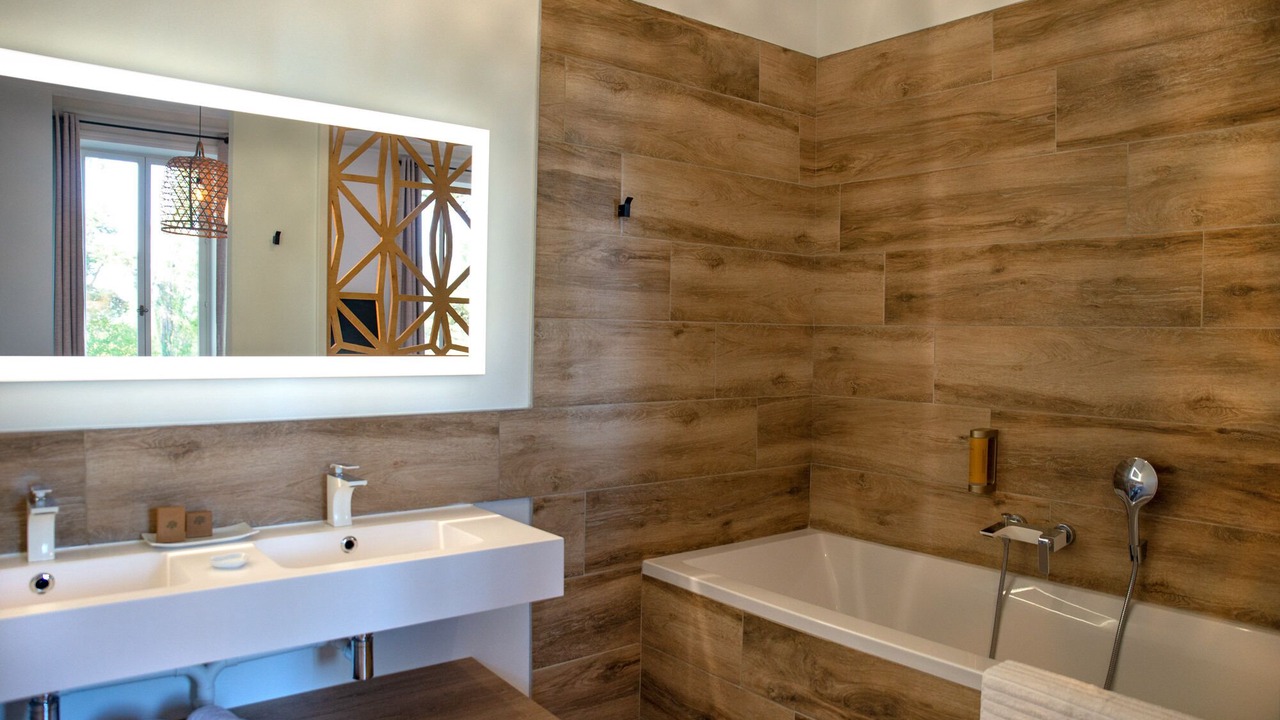 Photo of Bathroom in Chateauneuf-du-Rhone