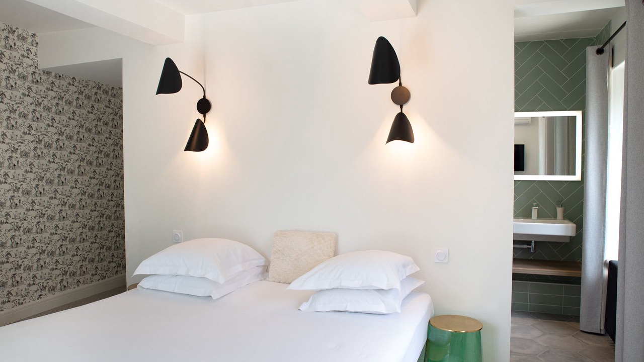 Photo of Bedroom in Chateauneuf-du-Rhone
